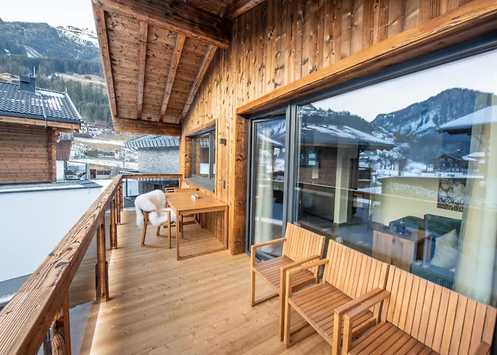 The Village - Stone House *