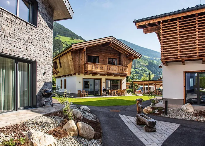 The Village - Stone House Semesterbostad *